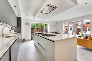 Living Kitchen- click for photo gallery